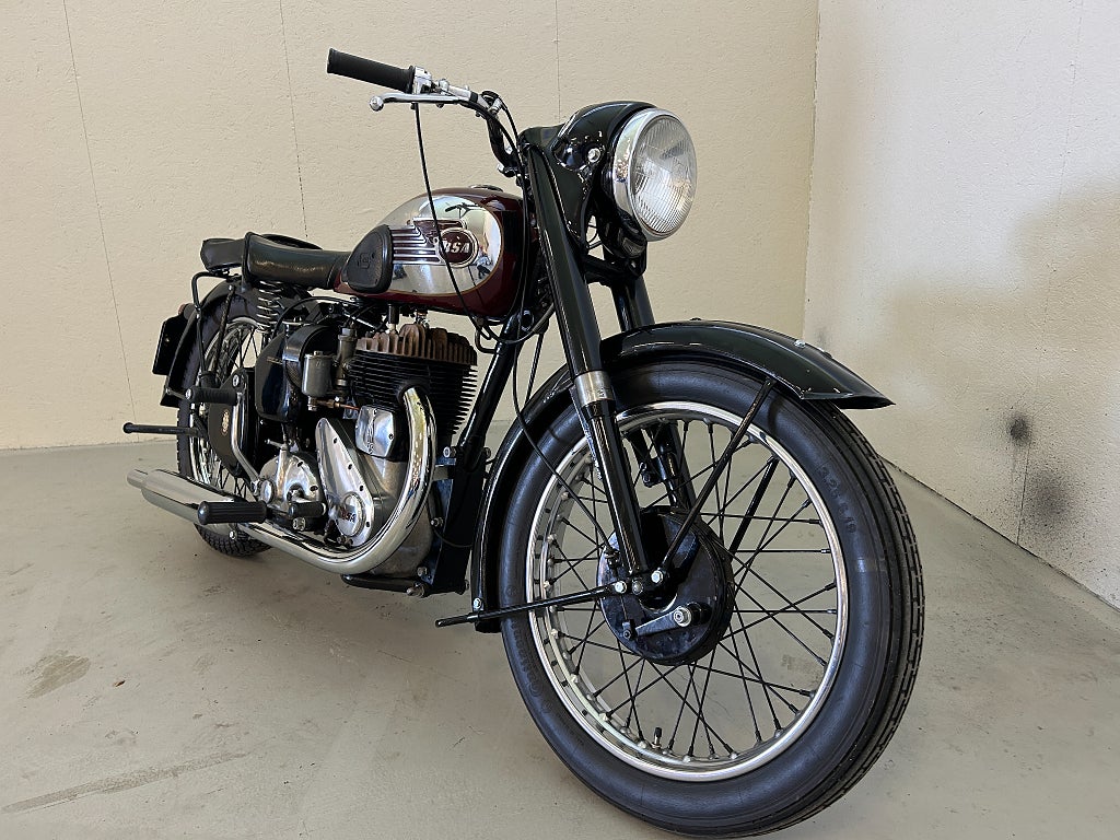 BSA M20 