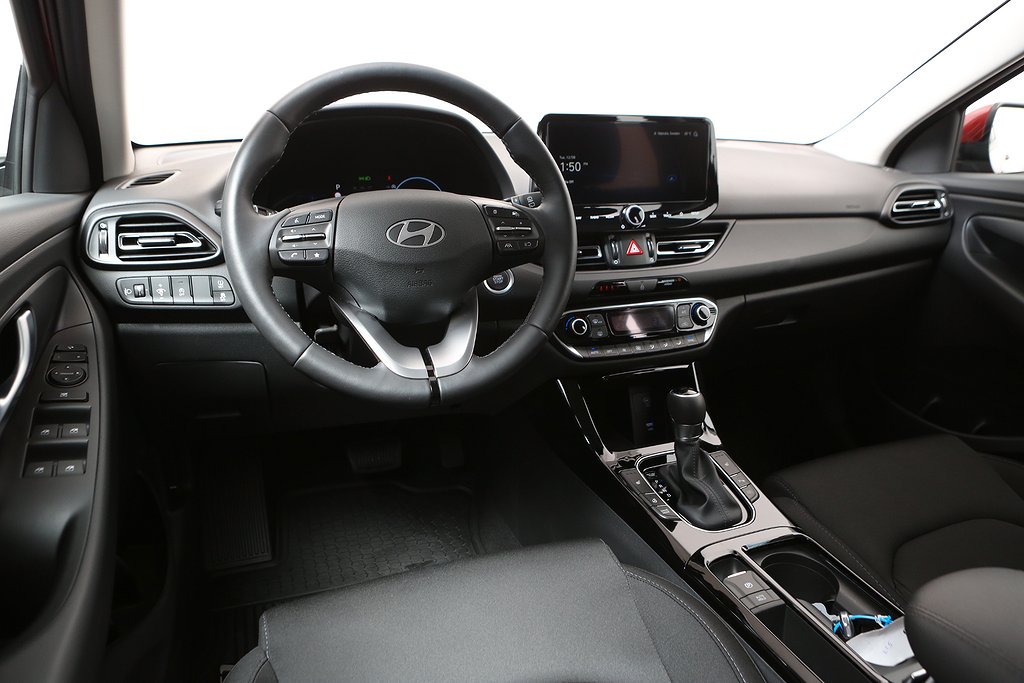 Hyundai i30 Kombi 1.0 T-GDi DCT MHEV Essential | Moms 2025