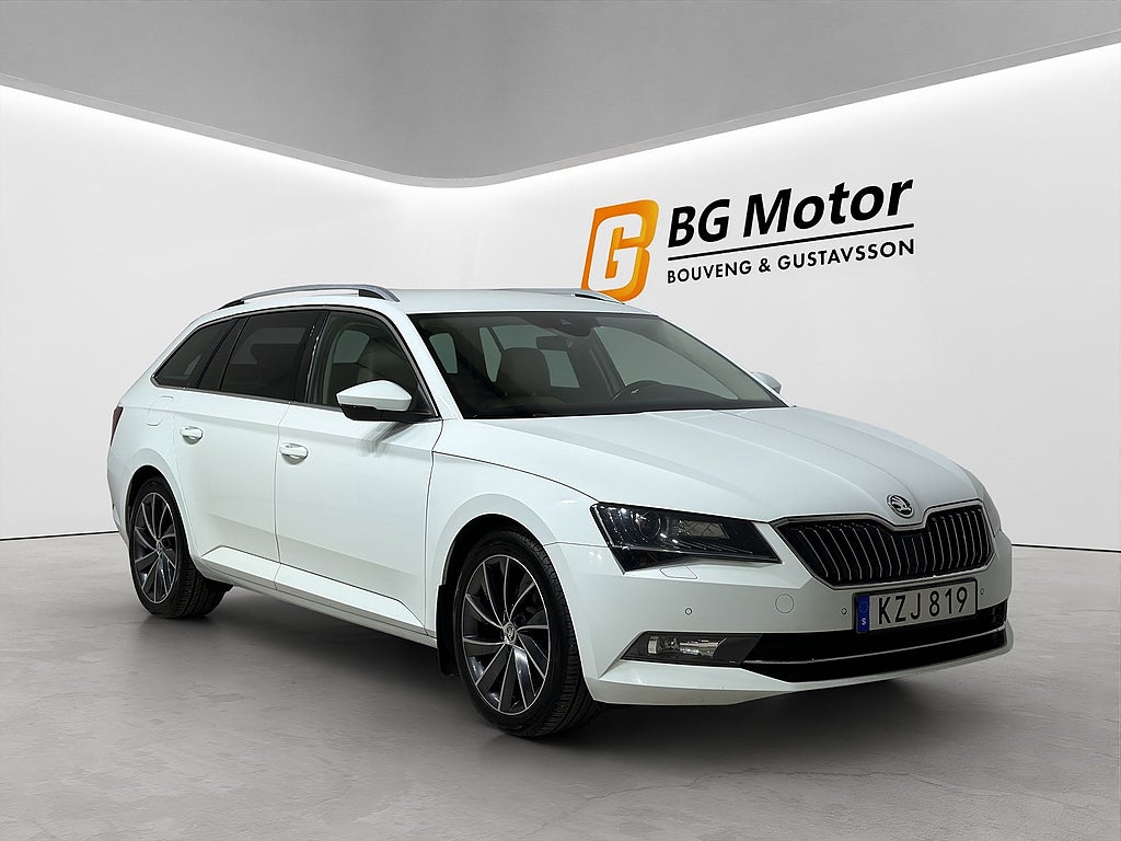 Skoda Superb Kombi 2.0 TDI 190hk Aut Drag/Canton/Värmare/Backkamera