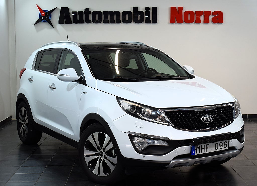 Kia Sportage 2.0 CRDi AWD EX Back-Kamera/Drag/Carplay/M-värmare/pano