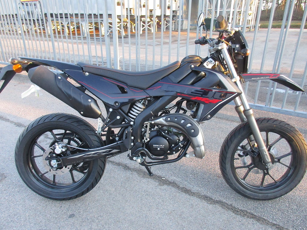 Rieju MRT 50 Black Edition  Euro 5 V2