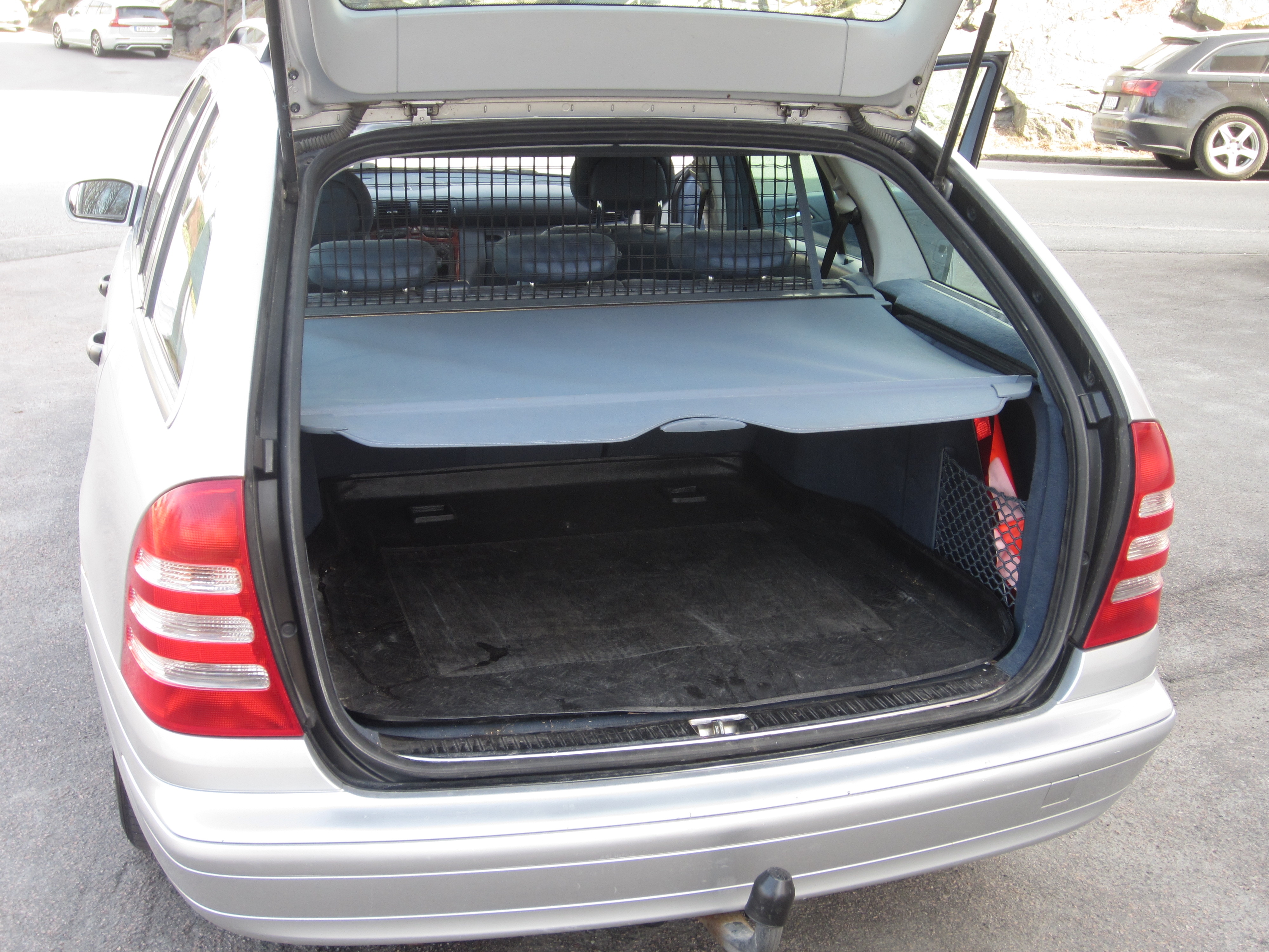 Mercedes-Benz C 2003, kuva 4/29