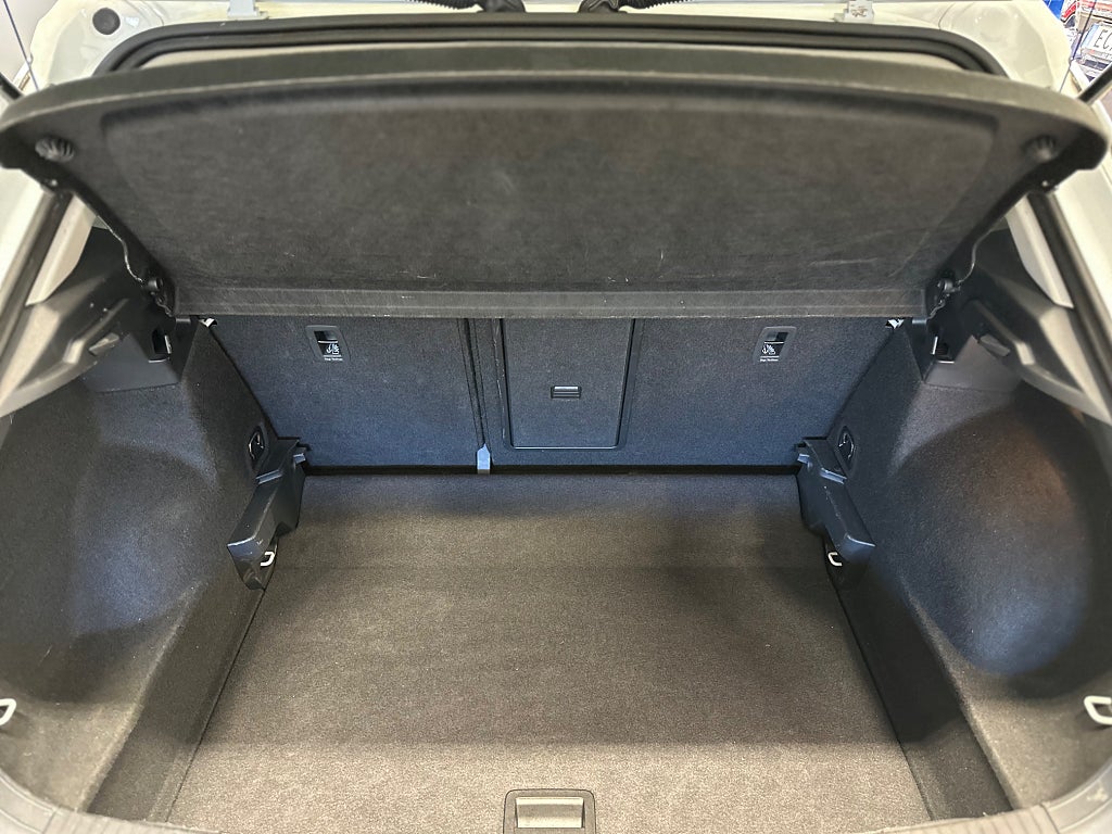 Volkswagen T-Roc 1.5 TSI DSG/4.99%/Digital-Cockpit/Adptiv Farthållare