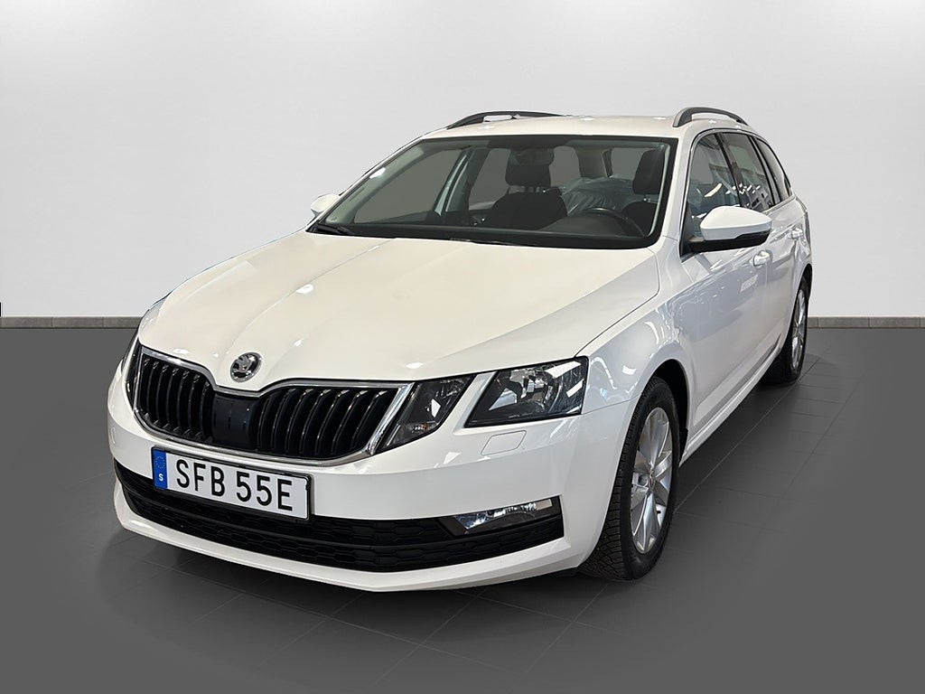 Skoda Octavia Kombi 1.0 TSI Ambition Dragkrok Värmare Vinterhjul
