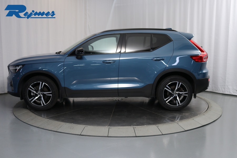 Volvo XC40 2024, bild 3/57