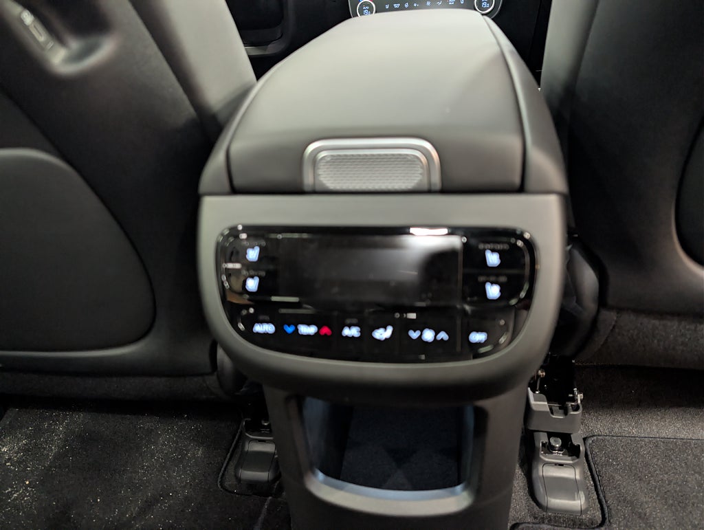 Hyundai IONIQ 9 Advanced 110kWh AWD thumbnail