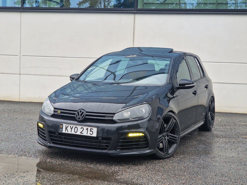 Volkswagen Golf 5-dörrars R 2.0 TSI 270HK |4Motion| Black optik 