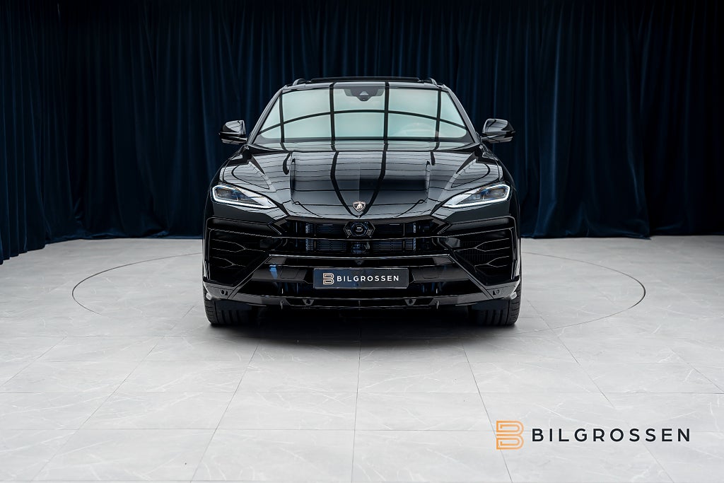 Lamborghini Urus SE Style-P Dark Adv 3D B&O Nero Helene 23” NY