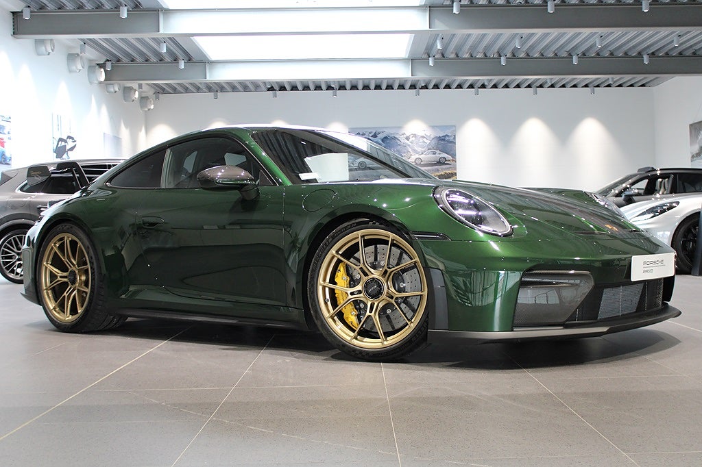 Porsche 911 GT3 992.2 Moms