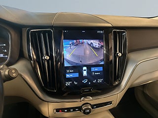 Volvo XC60 T5 AWD Geartronic Momentum Pro Edition/F.håll/Kamera/ – bild 11