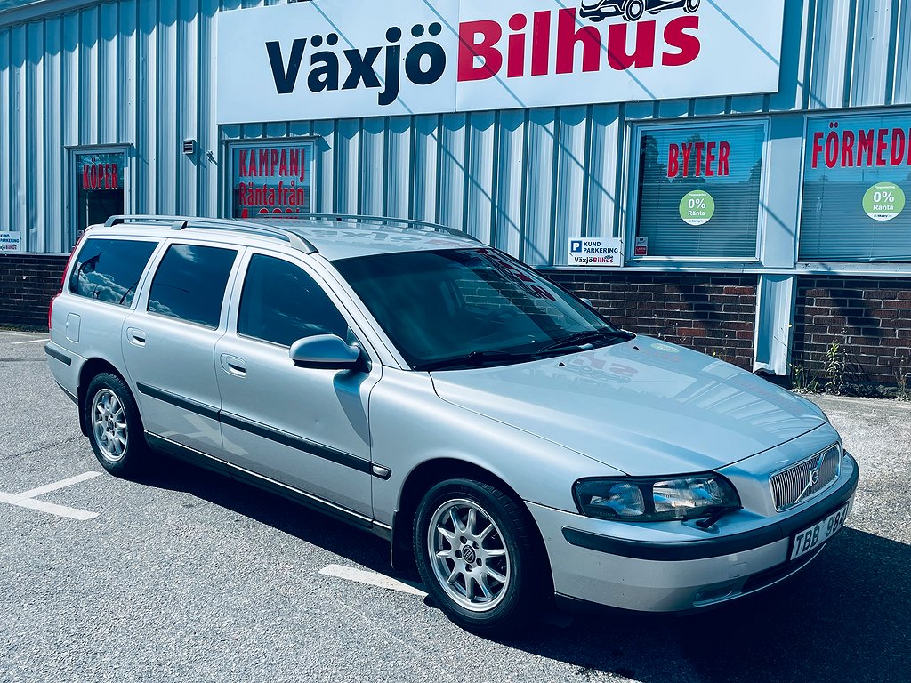 Volvo V70 2.4 Euro 4 , AUTOMAT , NY KAMREM