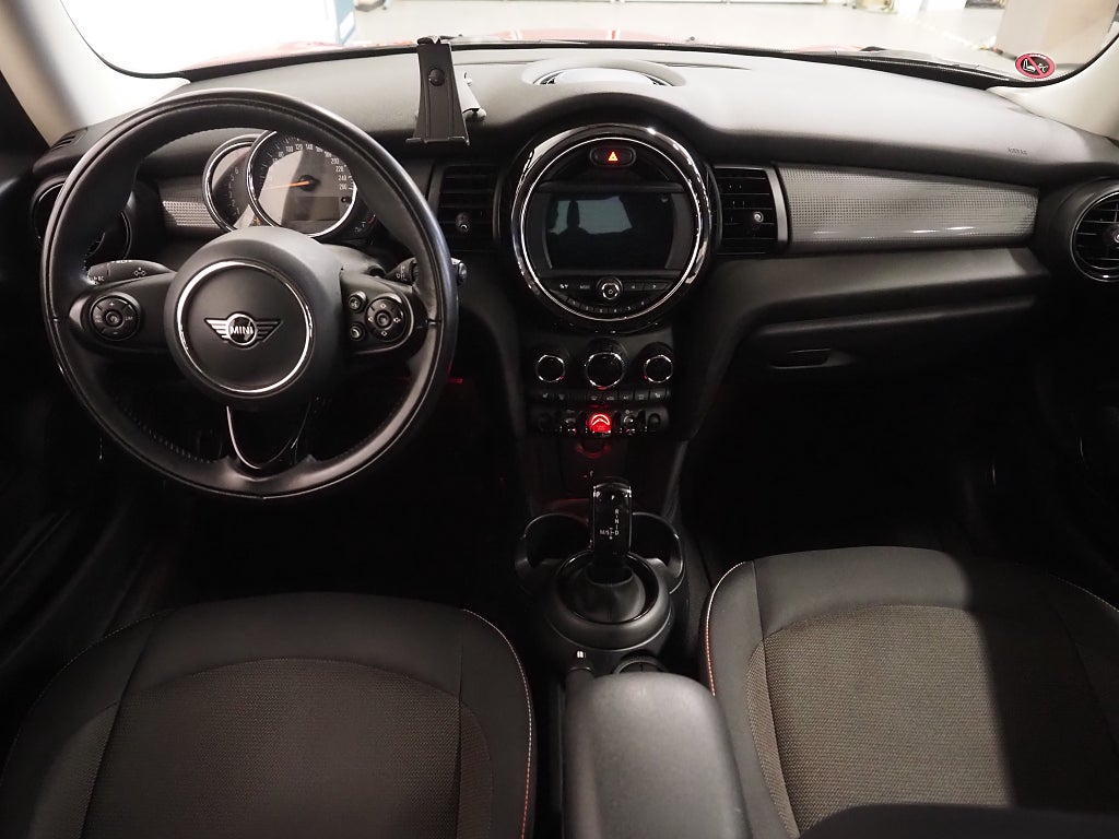 MINI Cooper 3-dörrars 136hk DCT Pepper II | Bluetooth | PDC | 2020