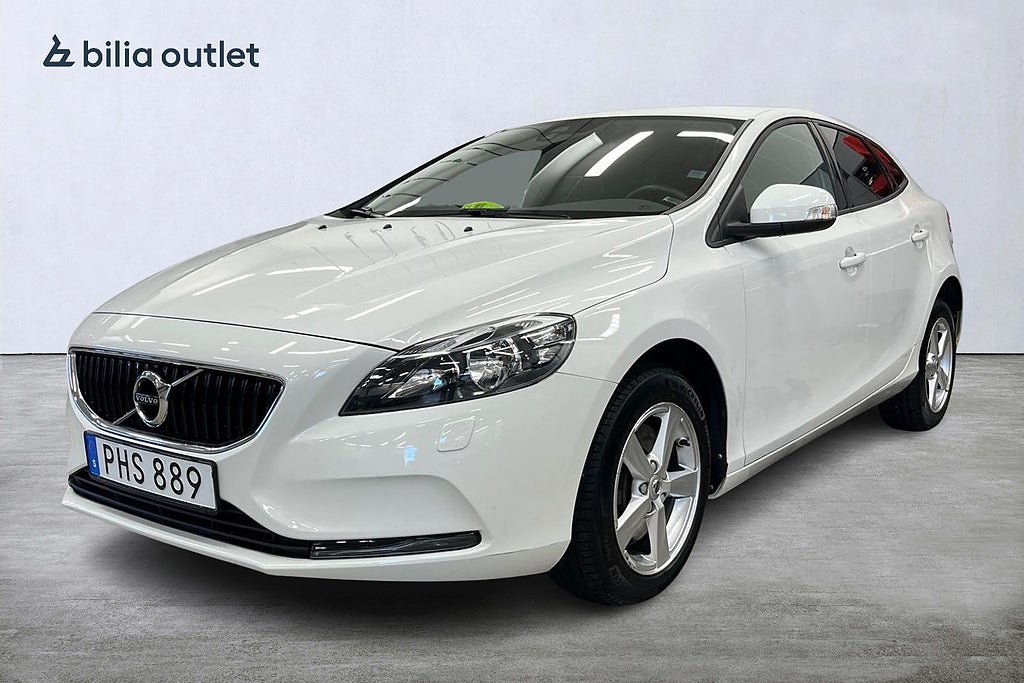 Volvo V40 T2 Kinetic 122hk Drag Backkamera Värmare Nyservad