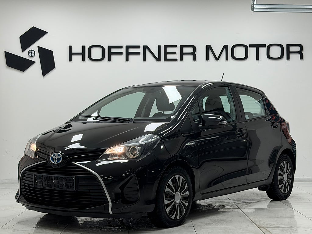 Toyota Yaris Hybrid e-CVT Active Automat B-Kamera Bluetooth 
