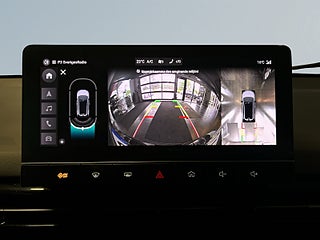 MG 4 Electric Long Range 64 kWh Luxury 360/Ad.Fhåll/SoV
