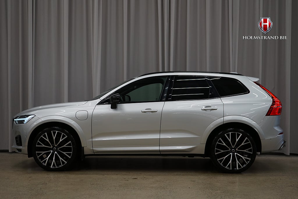 Volvo XC60 Recharge T6 AWD R-Design Drag Pano H/K 22" HUD 360  