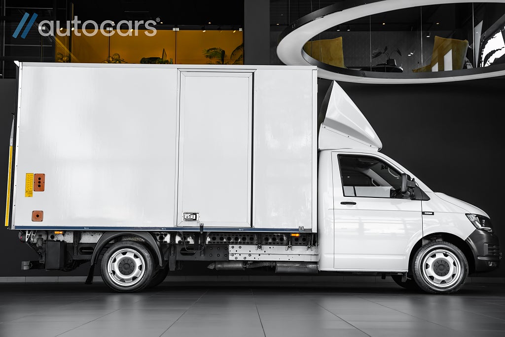 Volkswagen Transporter Volymskåp DSG|Leasbar|Bakgavellyft|Dieselvärmare|Kamera
