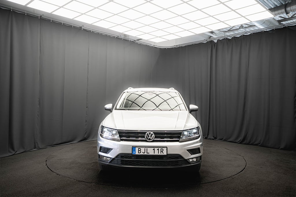 Volkswagen Tiguan TSI 4Motion B-VÄRMARE DRAG ADAPTIV-FART CARPLAY 190hk