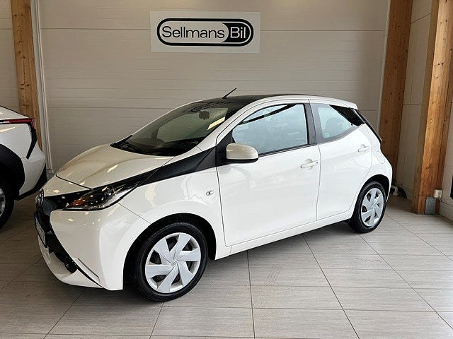Toyota Aygo 5-dörrar 1.0 VVT-i X-PLAY Touch V-hjul/MoK