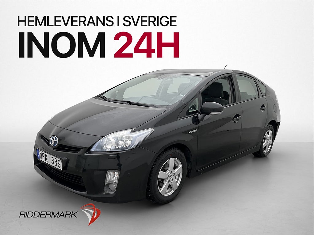 Toyota Prius Hybrid Värmare Kamera HUD Navi Sensorer Keyless