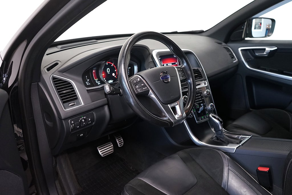 Volvo XC60 D4 AWD Automat Classic R-Design 190hk 4.99% Ränta