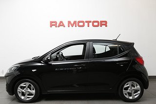Halvkombi Hyundai i10 3 av 22