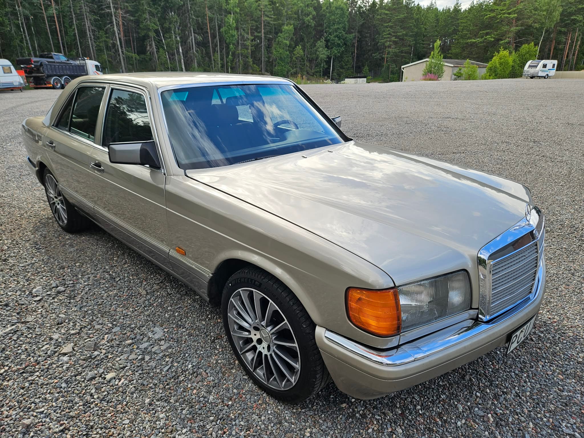 Mercedes-Benz 300 1988, bild 2/25
