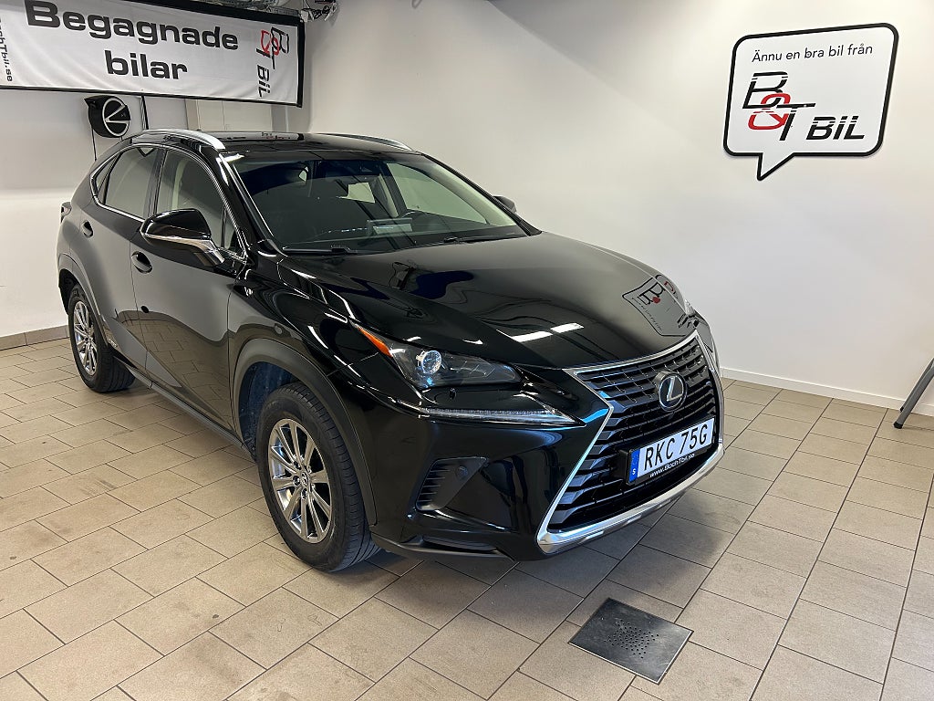 Lexus NX 300h AWD 2.5 AWD E-CVT Comfort Euro 6