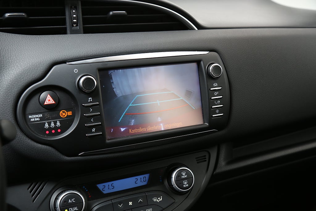 Toyota Yaris Hybrid e-CVT Touch & Go Edition Kamera Navi 2018