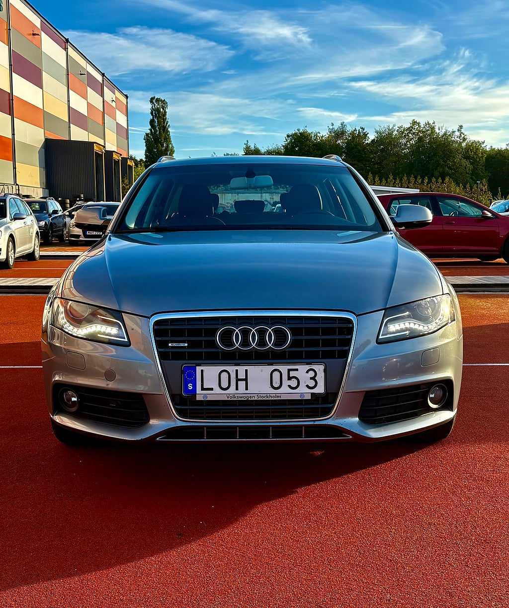 Audi A4 Avant 2.0 TFSI quattro Nyservad lågmil drag.