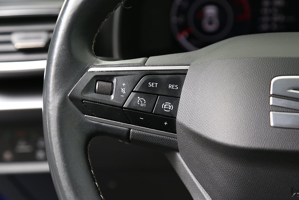 Seat Leon 1,0 TSI 110hk Style 5d Komfortpaket 2021