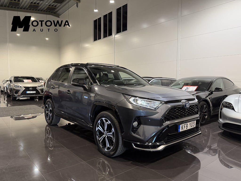 Toyota RAV4 Plug-in Hybrid E-CVT Style Premium Pano Drag 360 Euro 6