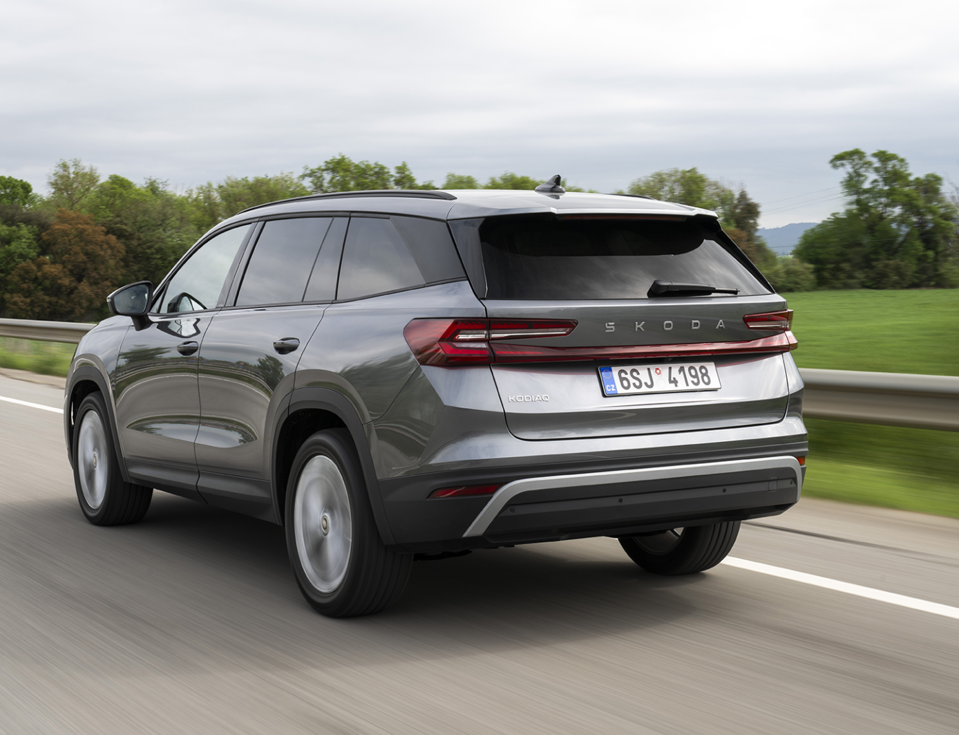 Skoda Kodiaq iV 204hk Sportline Drag 2025, bild 6/10