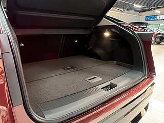 SUV Nissan Ariya 9 av 20
