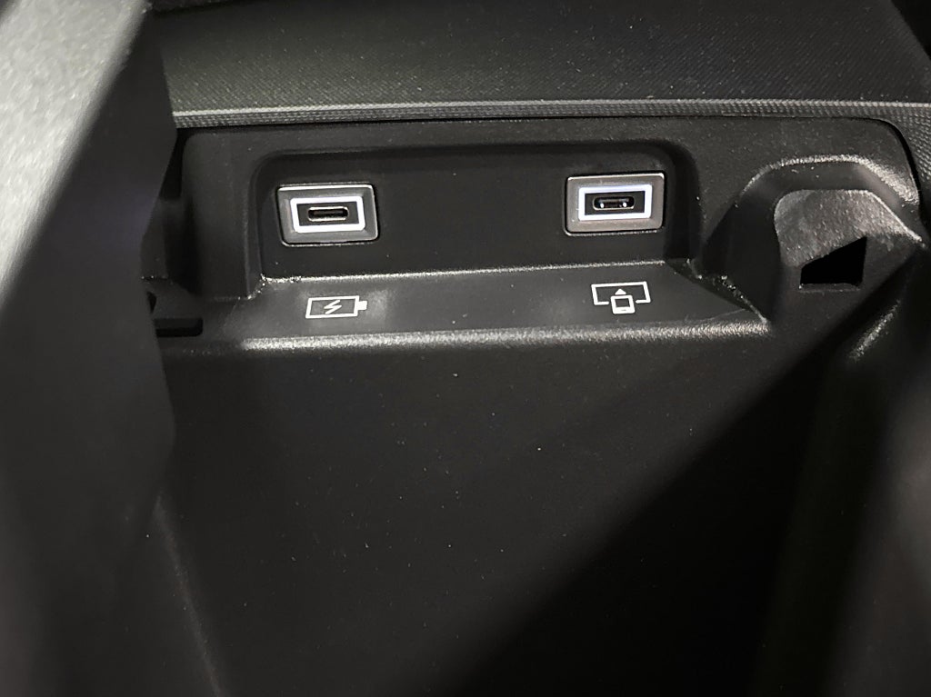 Peugeot 5008 Hybrid 145HK 1.2 Automat Euro 6 – bild 18