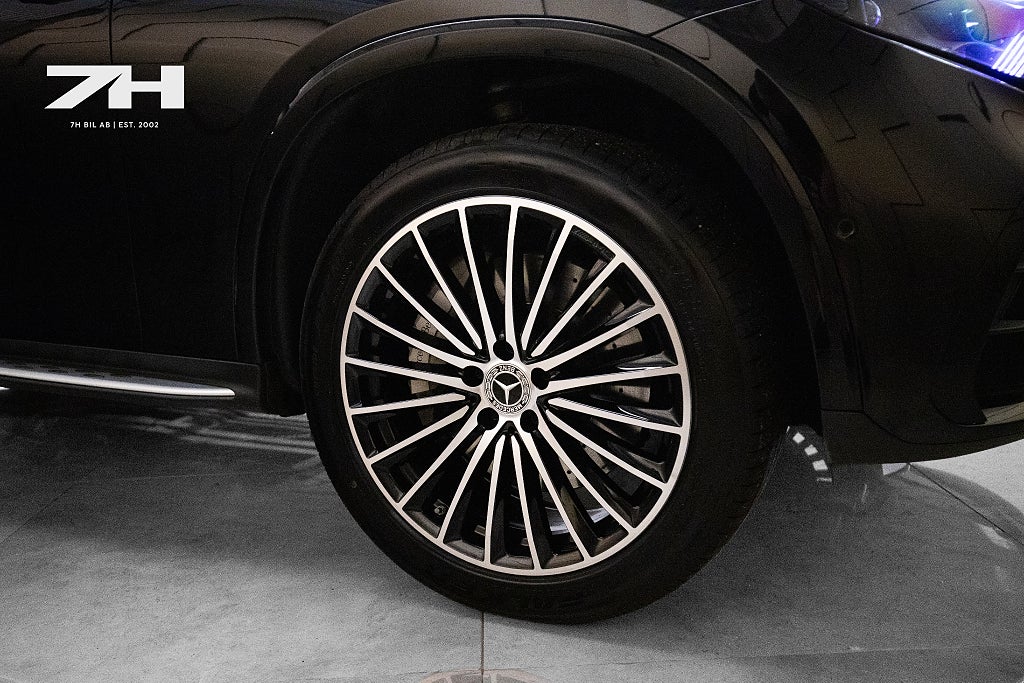 Mercedes-Benz GLC 300 e 4MATIC AMG Line / Burmester® / Drag / 360° / Pano