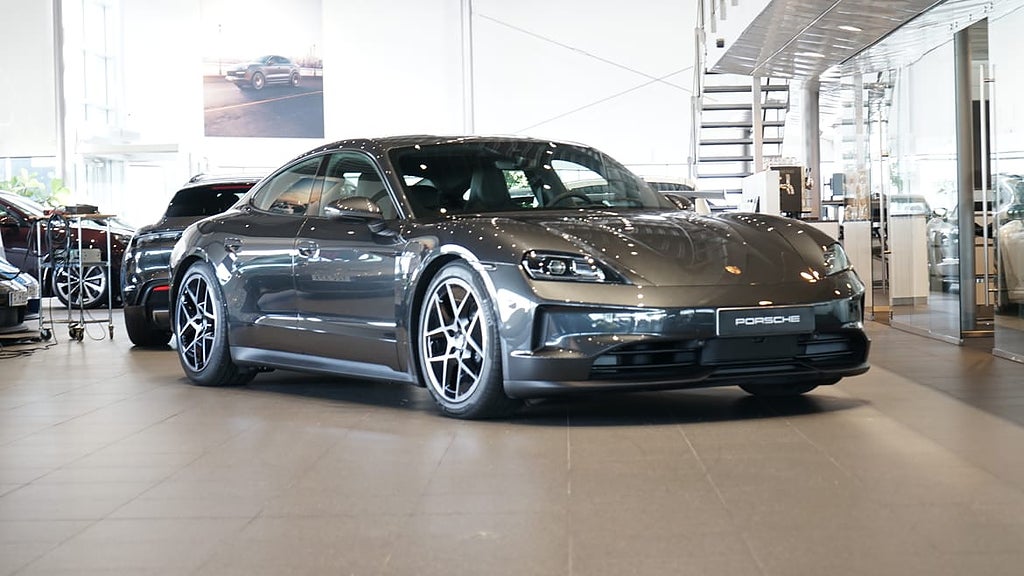 Porsche Taycan Performance battery 408hk