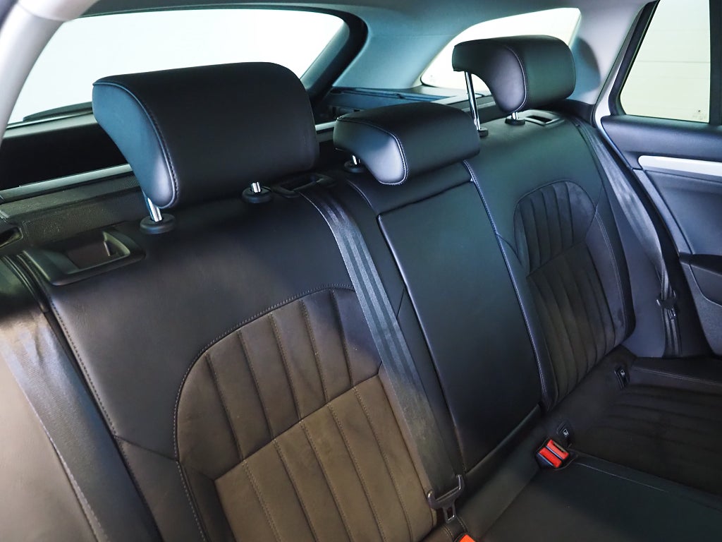 Skoda Superb 2.0 TDI 4x4 190hk Kombi Style | Drag | Värmare 2018