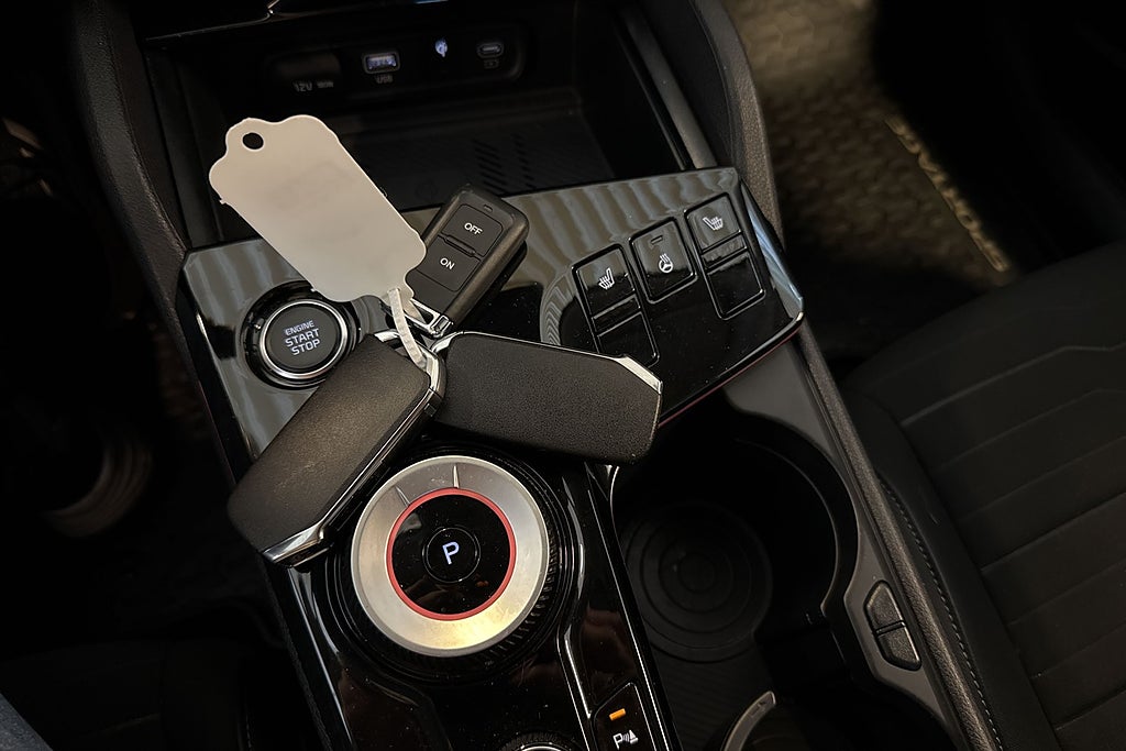 Kia Sportage PHEV Advance AWD Drag V-hjul Bränslevärmare Nyservad miniatyr 12