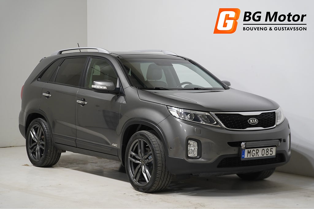 Kia Sorento 2.2 CRDi 197HK 4WD 7-sits/Drag/Pano/M-värmare/Keyless
