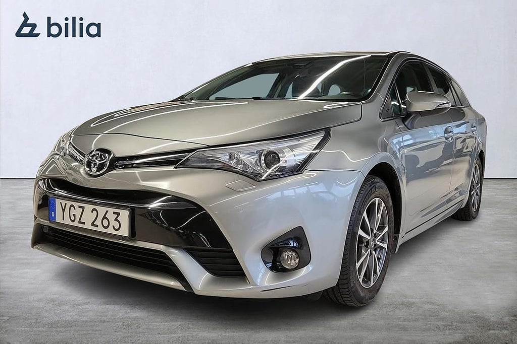 Toyota Avensis 