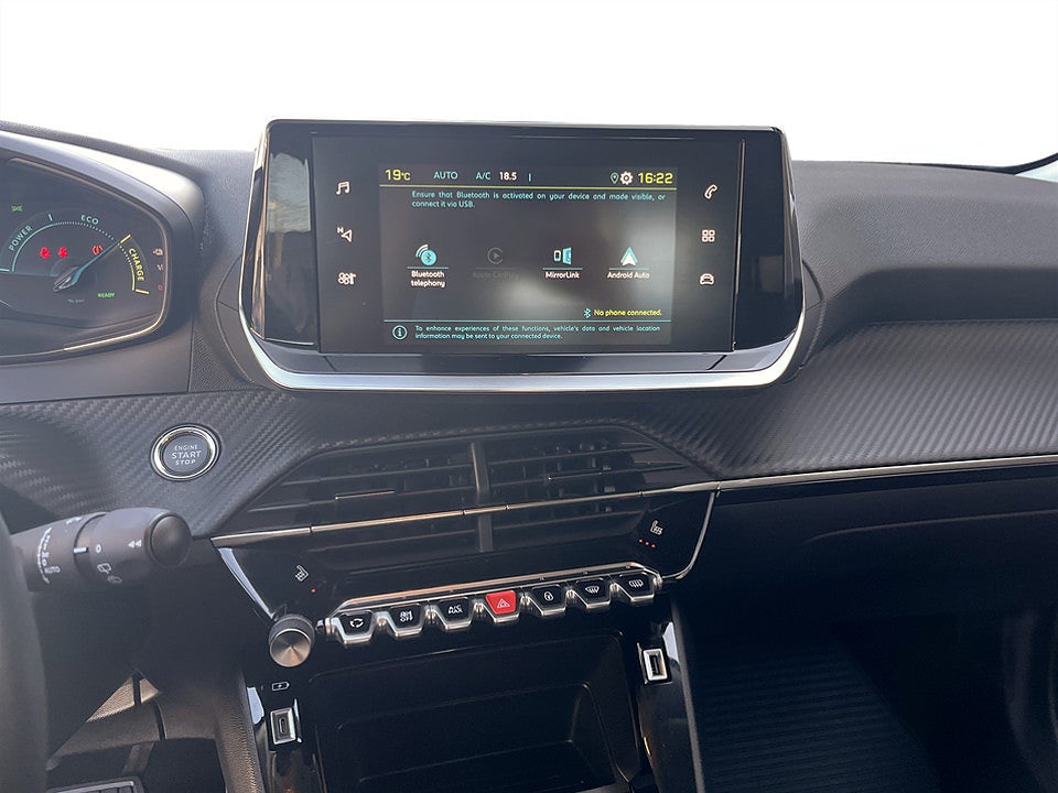 Bild på Peugeot E-2008 Active 50 kWh 136hk Aut CARPLAY BACKSENSORER