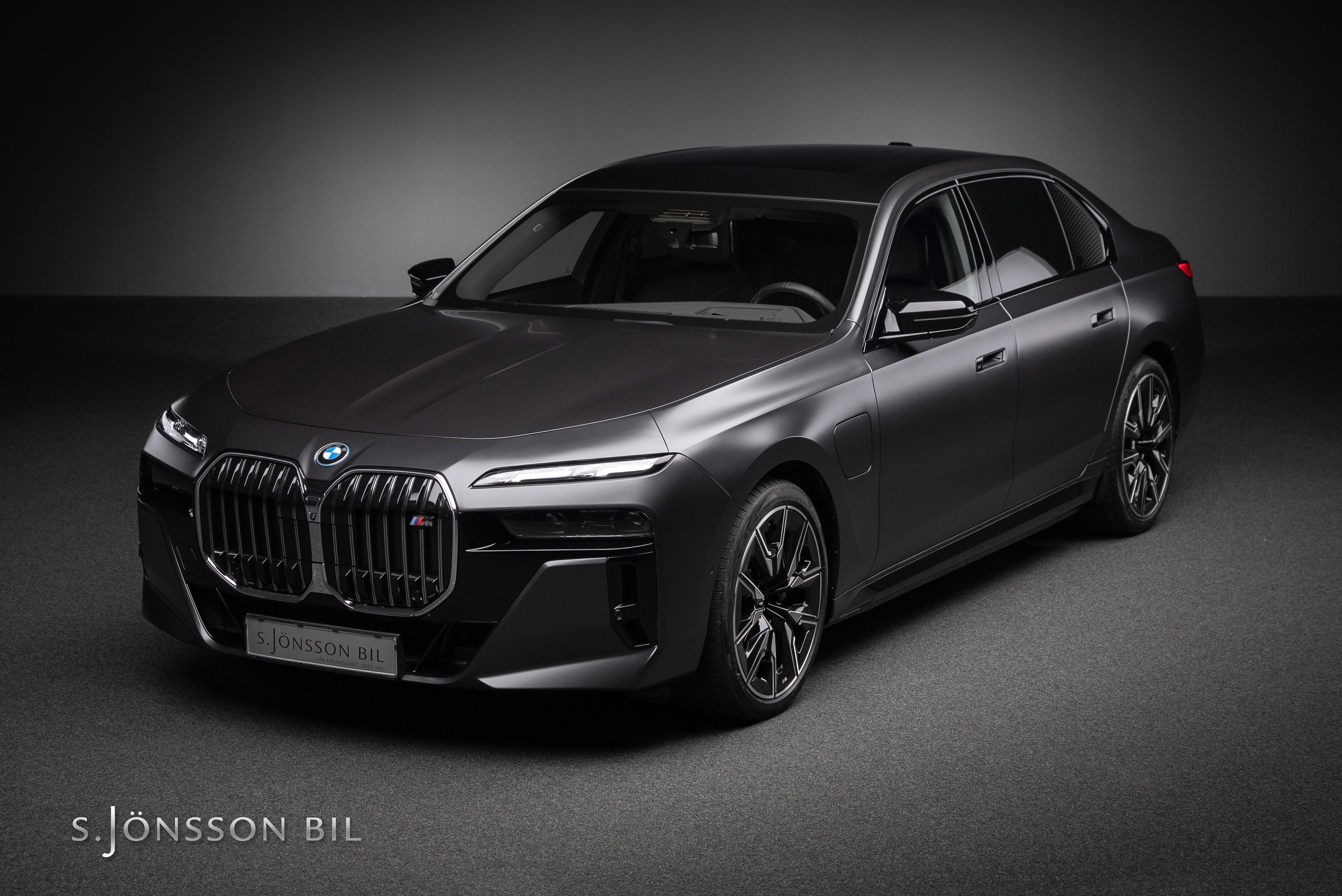 BMW M760 2024, bild 5/44