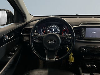 Kia Sorento 7-sits 2.2 CRDi AWD Business S&V-hjul/Kamera/Drag/Skinn