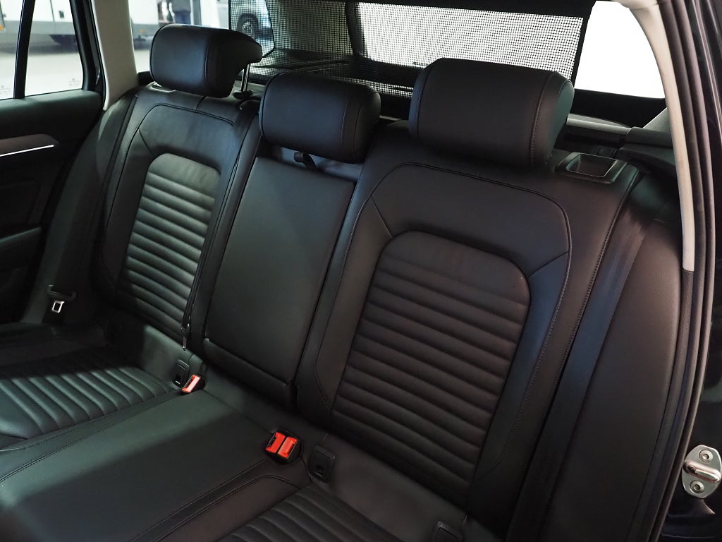 Volkswagen Passat SC 2.0 TDI 4Motion GT R-Line Cockpit Drag Skinn Kamera 2018