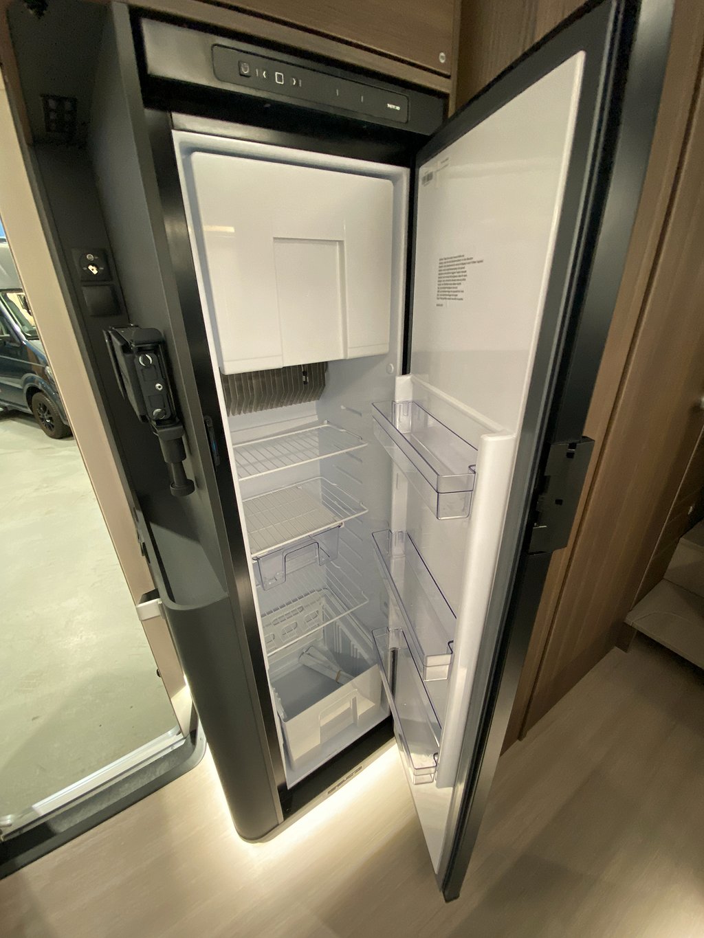 Adria Coral Supreme 670 SL / ALDE / Ugn / Panorama / Automat - Adria