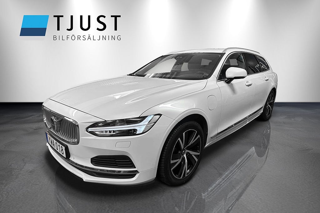 Volvo V90 Recharge T6 AWD Core Bright Läder Drag Kamera 