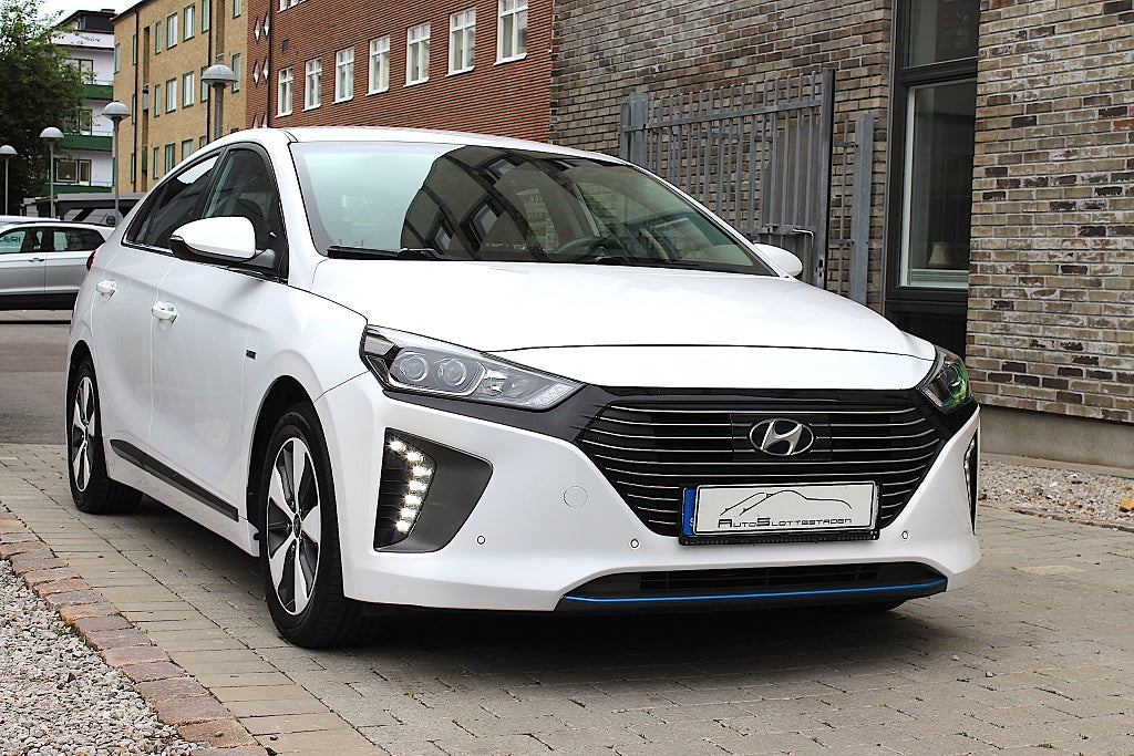 Hyundai IONIQ Plug-in 1.6 + 8.9 kWh Premium Plus Eco Euro 6