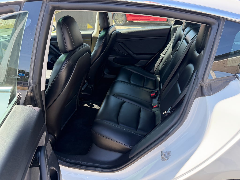 Tesla Model 3 Standard Range Plus 258hk