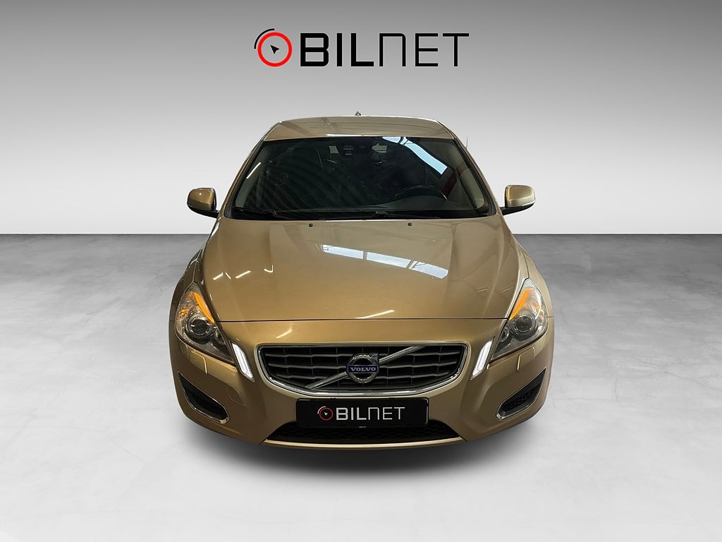 Volvo S60 D5 Automat Momentum *3,99%* Värmare Kamrem Bytt